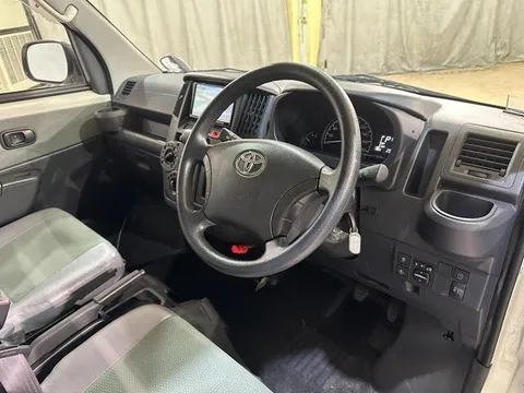 Toyota TownAce Van