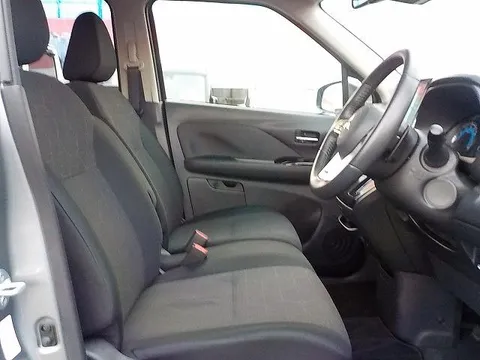 Mitsubishi eK X