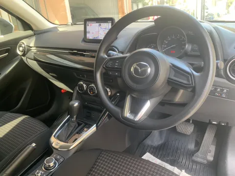 Mazda Mazda2 (Demio)
