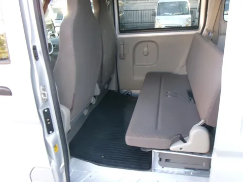 Nissan Clipper
