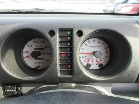 Daihatsu Naked