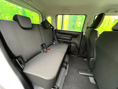 Mazda Flair Crossover