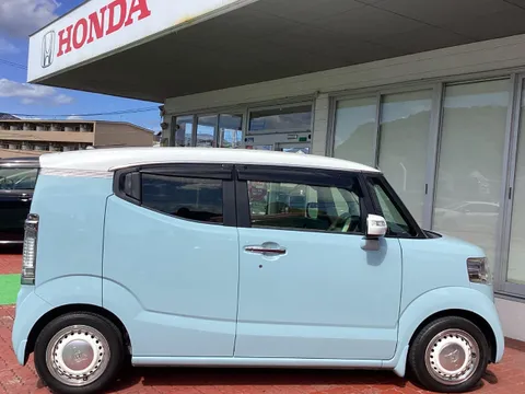 Honda N-BOX Slash