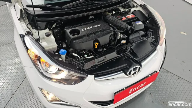 Hyundai Elantra (Avante)
