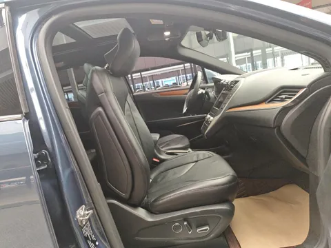 Lincoln MKC