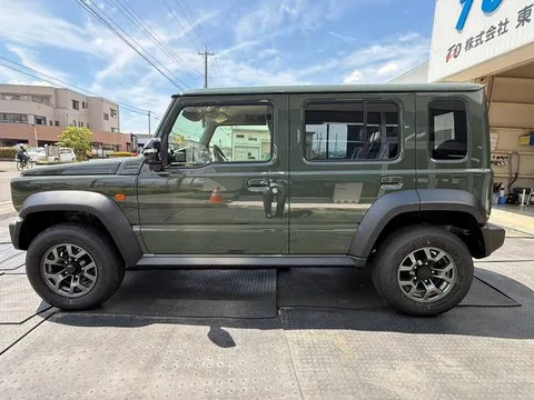 Suzuki Jimny Nomade