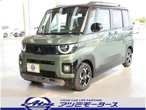 Mitsubishi Delica Mini