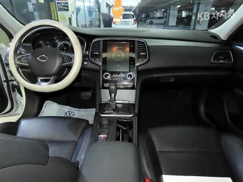 Renault Talisman (SM6)