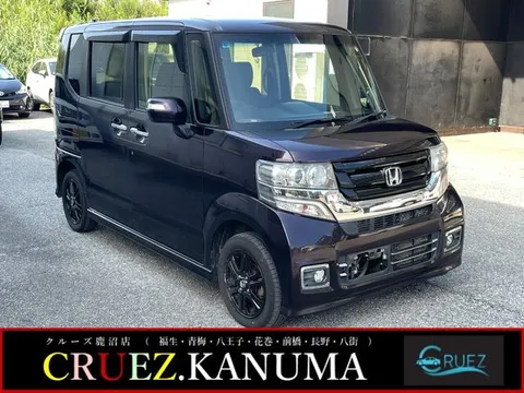 Honda N-BOX Custom