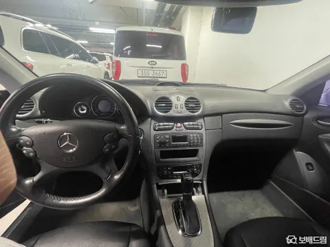 Mercedes-Benz CLK-Class