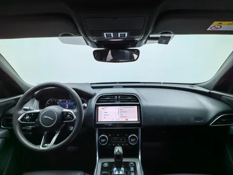 Jaguar XEL