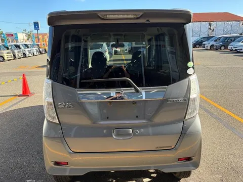 Mitsubishi eK Space Custom