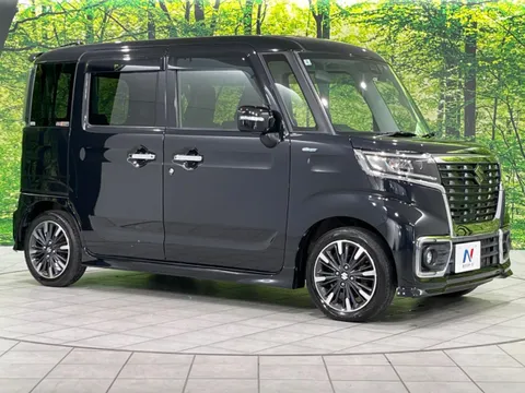 Suzuki Spacia Custom