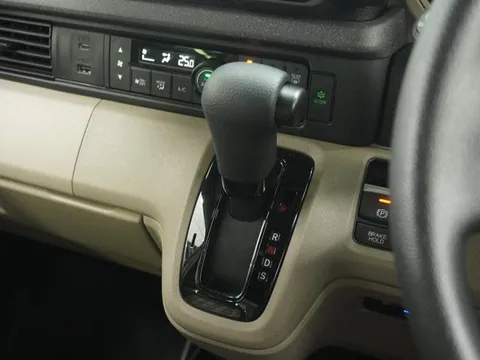 Honda N-BOX Joy