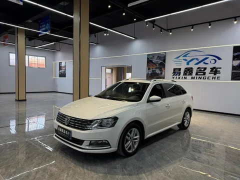 Volkswagen Gran Lavida