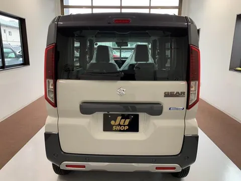 Suzuki Spacia Gear