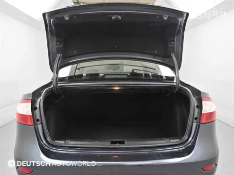 Renault SM3