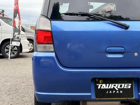 Subaru Pleo