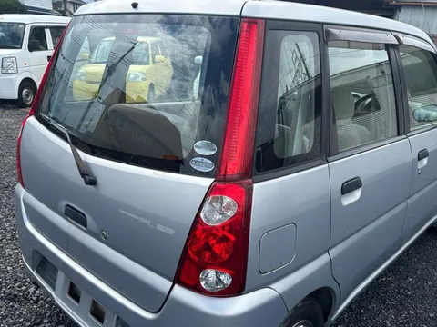 Subaru Pleo