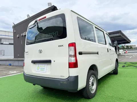 Toyota TownAce Van