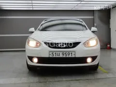 Renault SM3