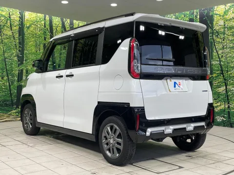 Mitsubishi Delica Mini