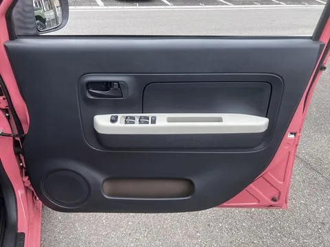 Daihatsu Mira Tocot