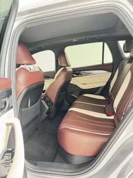 Geely Monjaro (Xingyue L)