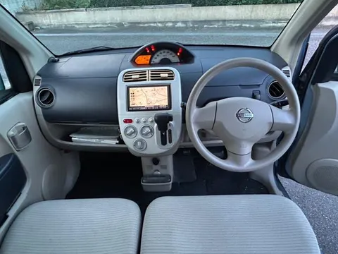 Nissan Otti