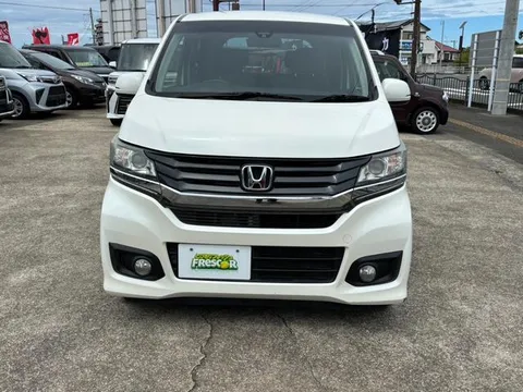 Honda N-WGN Custom
