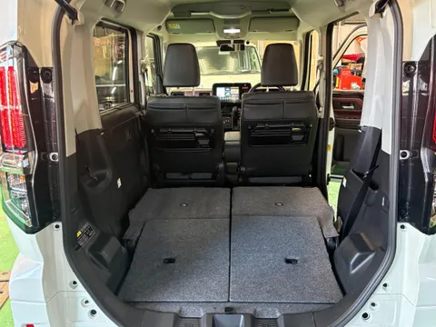 Suzuki Spacia Custom