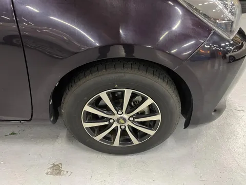 Toyota Yaris (Vitz)