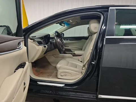 Cadillac XTS