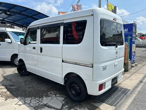 Nissan Clipper