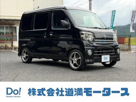 Toyota Pixis Van