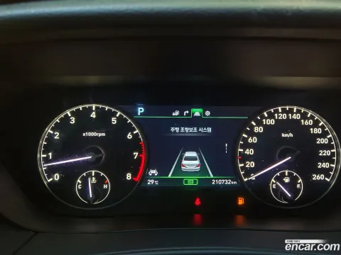 Genesis G90 (EQ900)