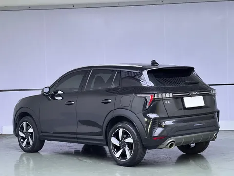 Lynk & Co Lynk & Co 06