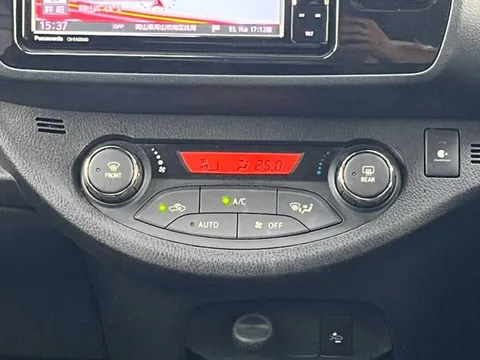 Toyota Yaris (Vitz)