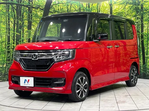 Honda N-BOX Custom