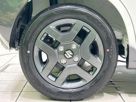 Suzuki Spacia Gear