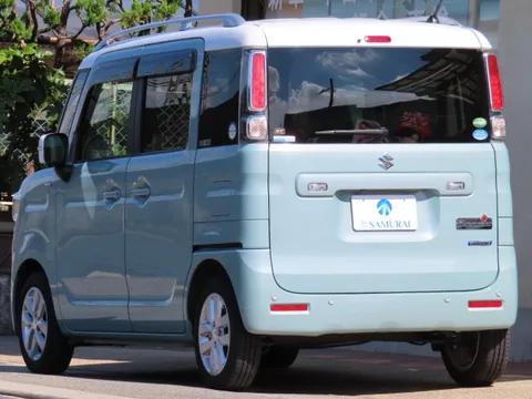 Suzuki Spacia