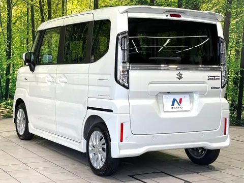 Suzuki Spacia Custom