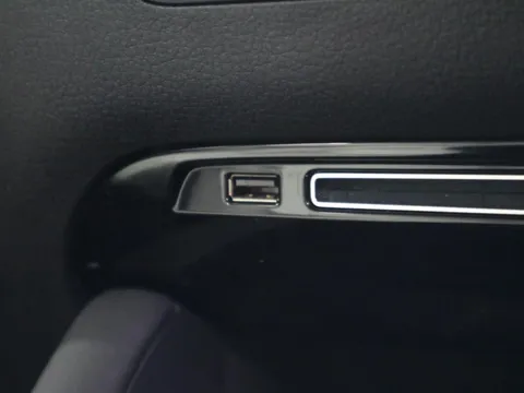 Mazda MAZDA3 Sedan