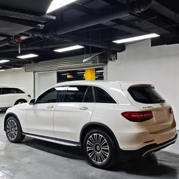 Mercedes-Benz Mercedes-Benz GLC