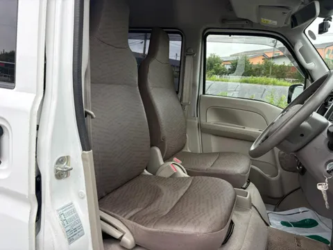 Nissan Clipper