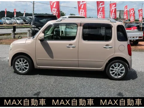 Daihatsu Mira Cocoa