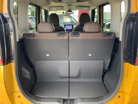 Mitsubishi eK X Space