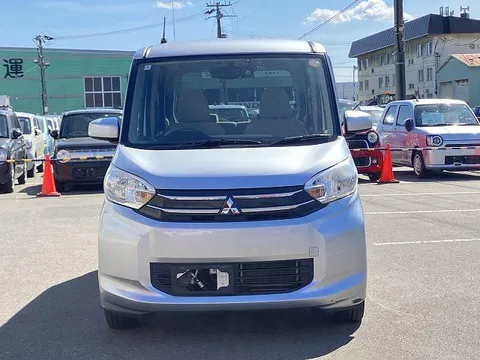 Mitsubishi eK Space