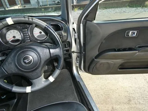 Daihatsu Mira Gino