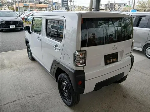 Daihatsu Taft